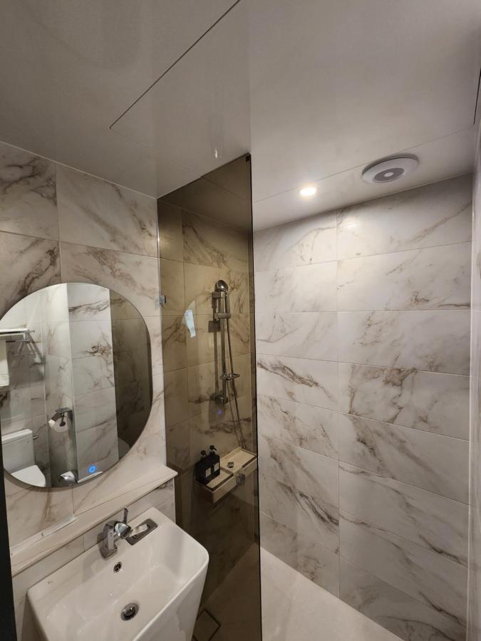 Gold Stone Hotel Пусан Екстериор снимка